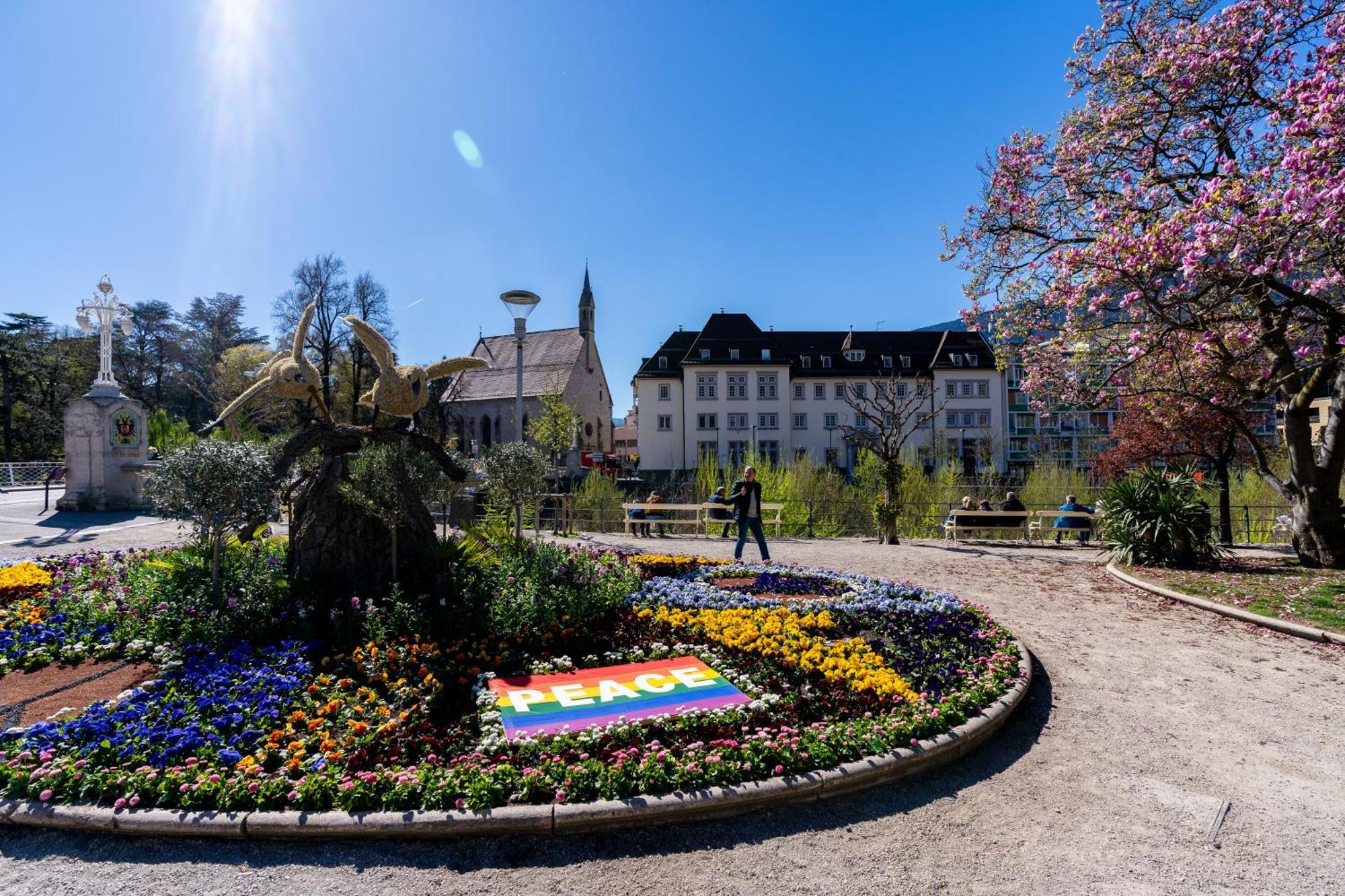 Ferienwohnung Ausblick Kleinjuwel Mit Panoramablick + Garage Meran Exterior foto